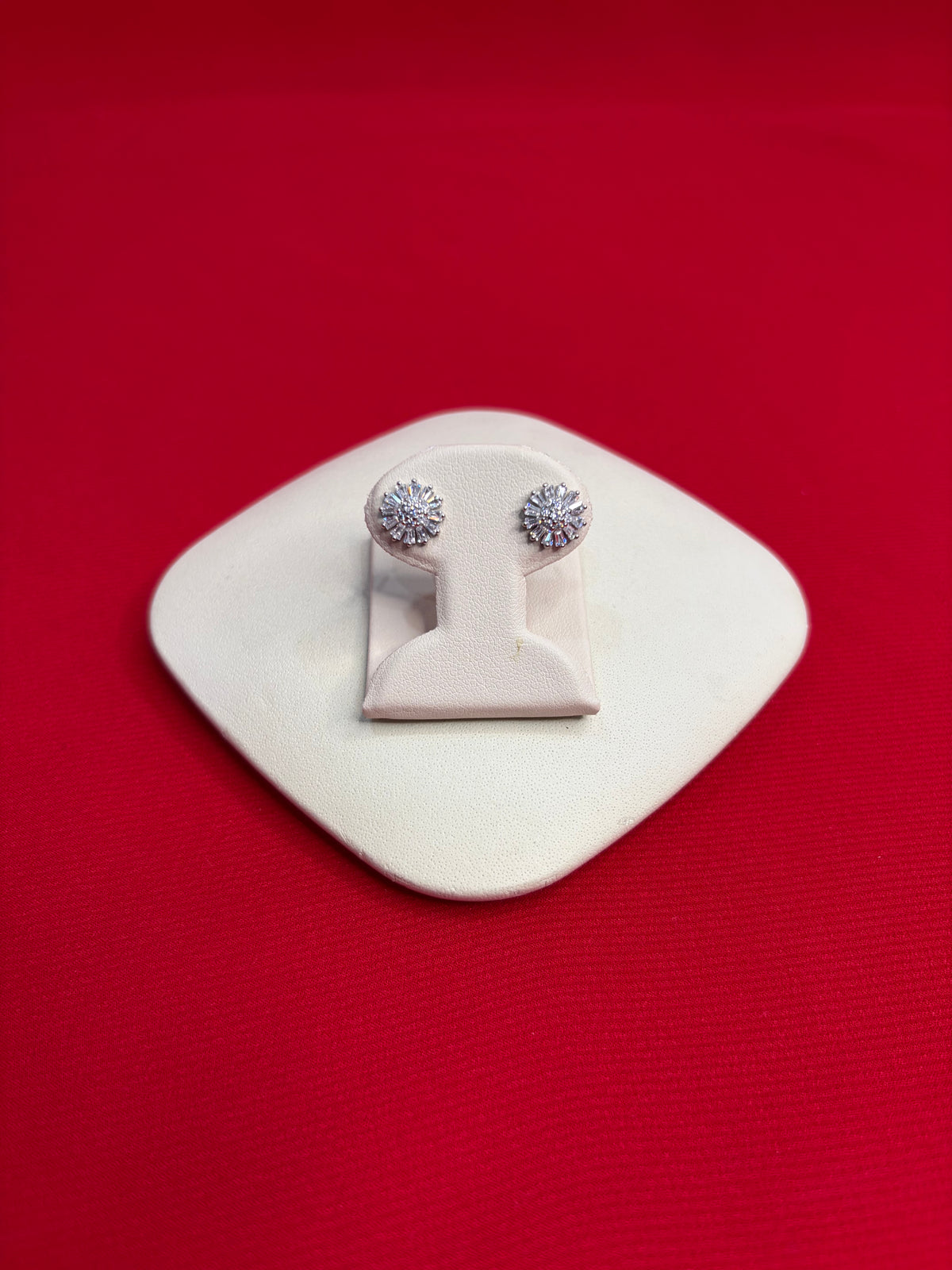 Pure Silver Stud Earrings (SE142)