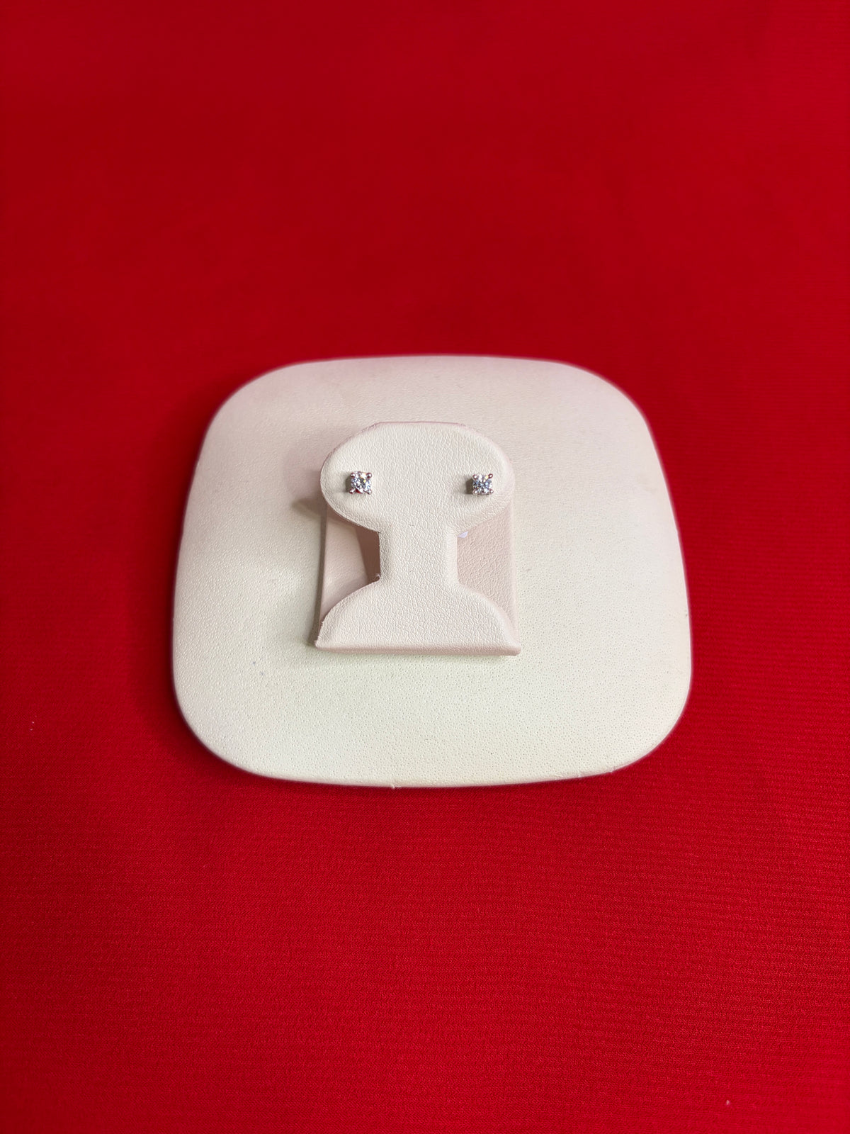 Pure Silver Stud Earrings (SE107)