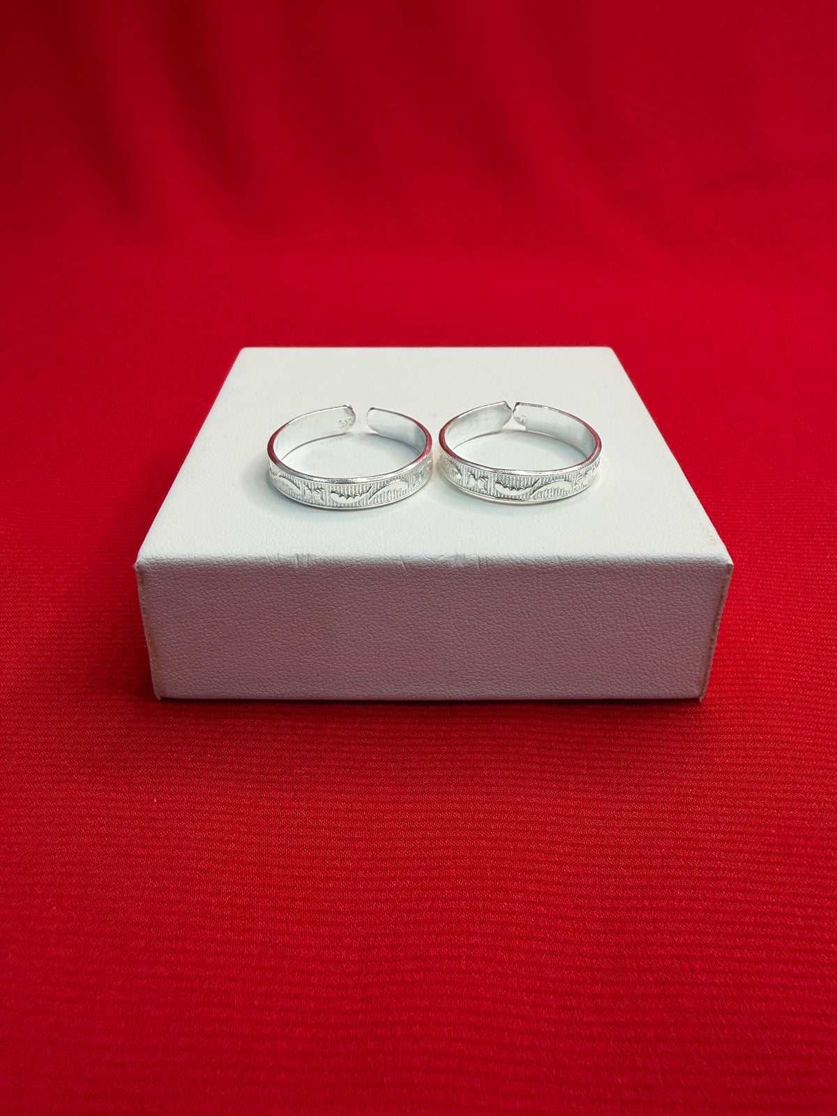 Pure Silver Toe Rings Pair (Big Toe Size) (TR8)