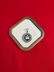 Pure Silver King Pendant (SP86)
