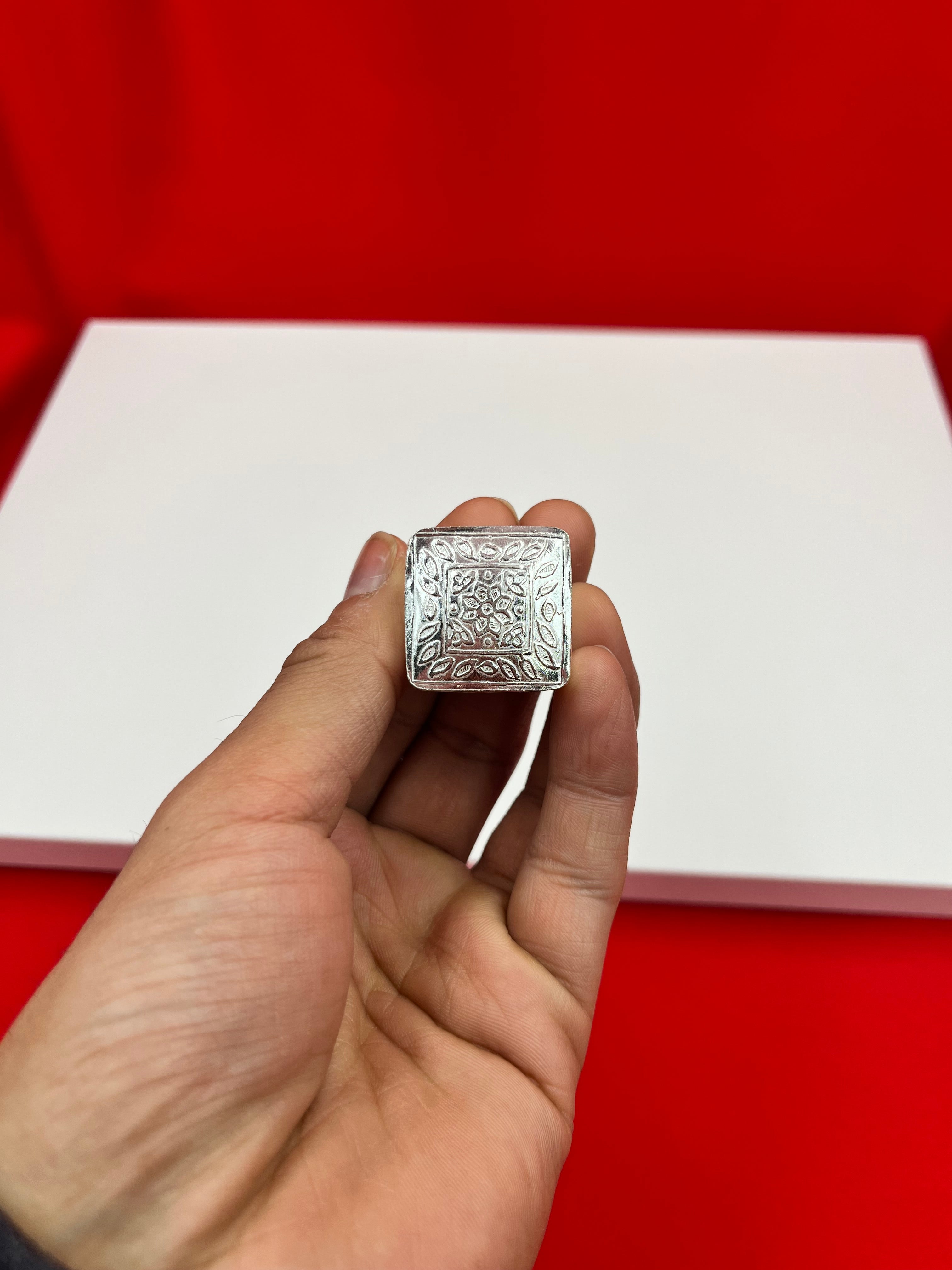 Silver Box (Chandi di dabbi)
