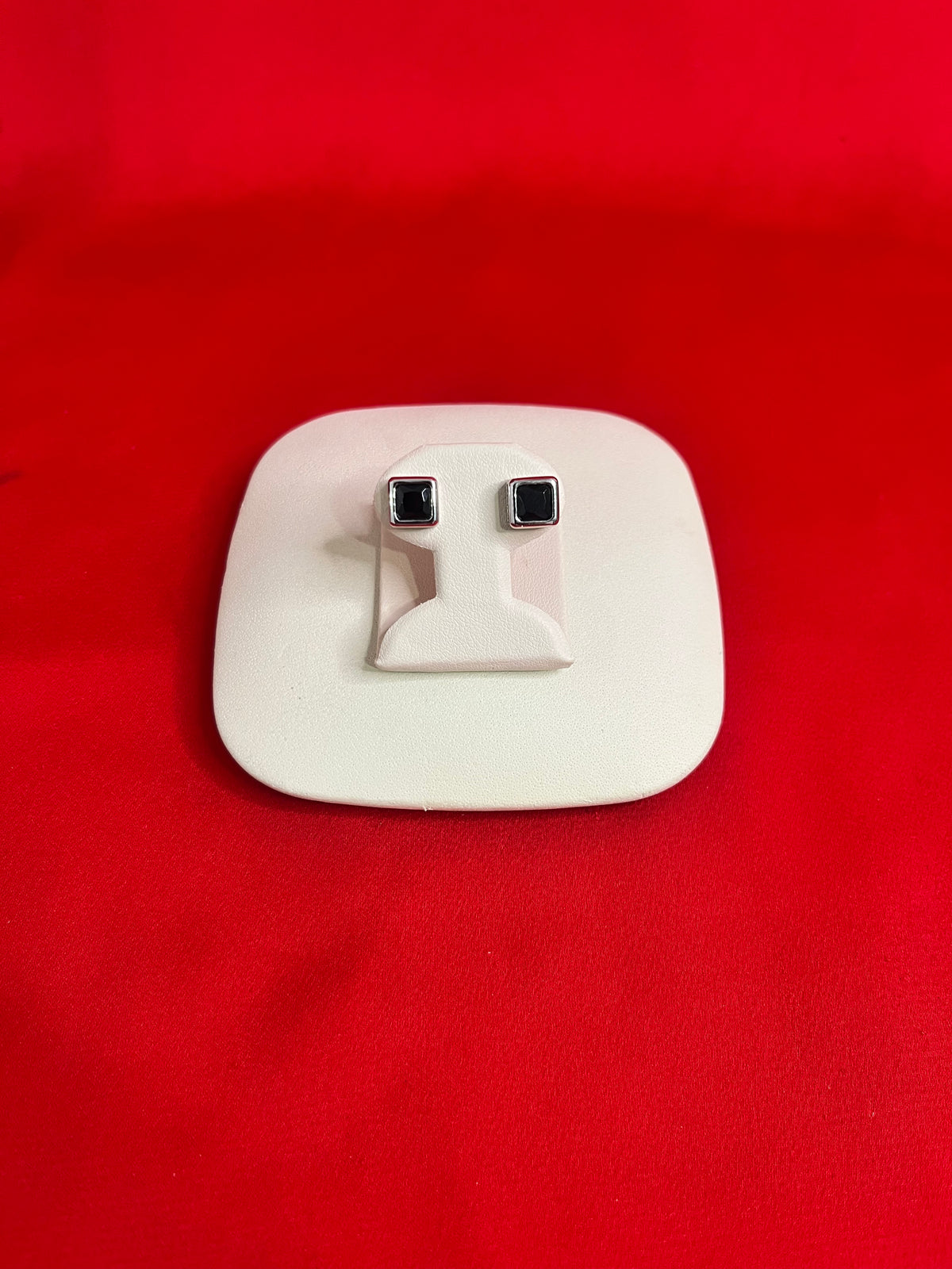 Pure Silver Stud Earrings (SE88)