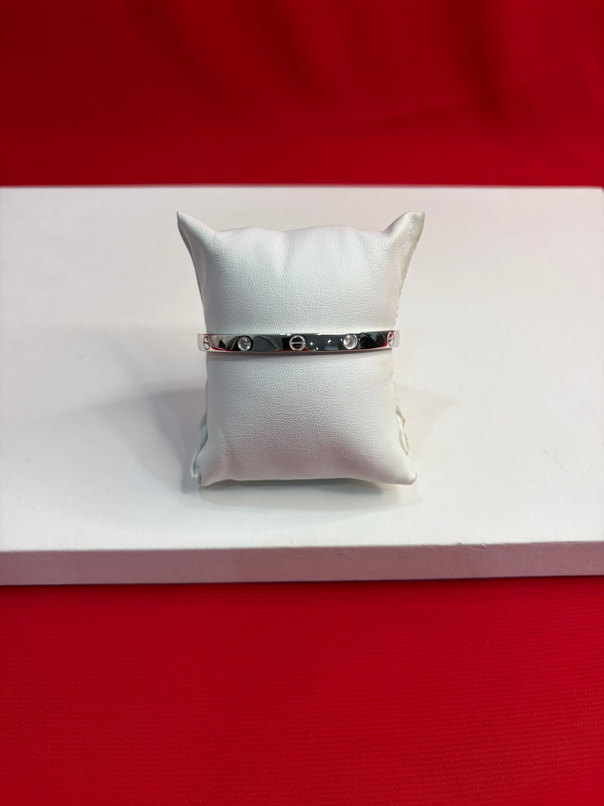 Women’s Pure Silver Bangle Bracelet (SB142)