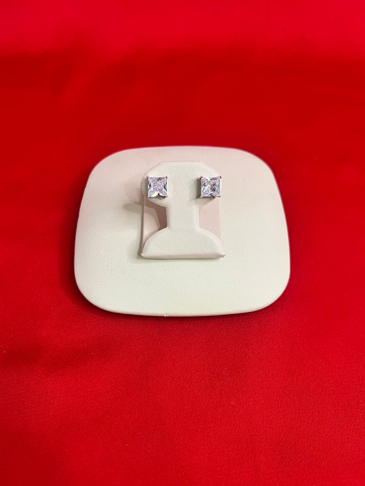 Pure Silver Stud Earrings (SE77)