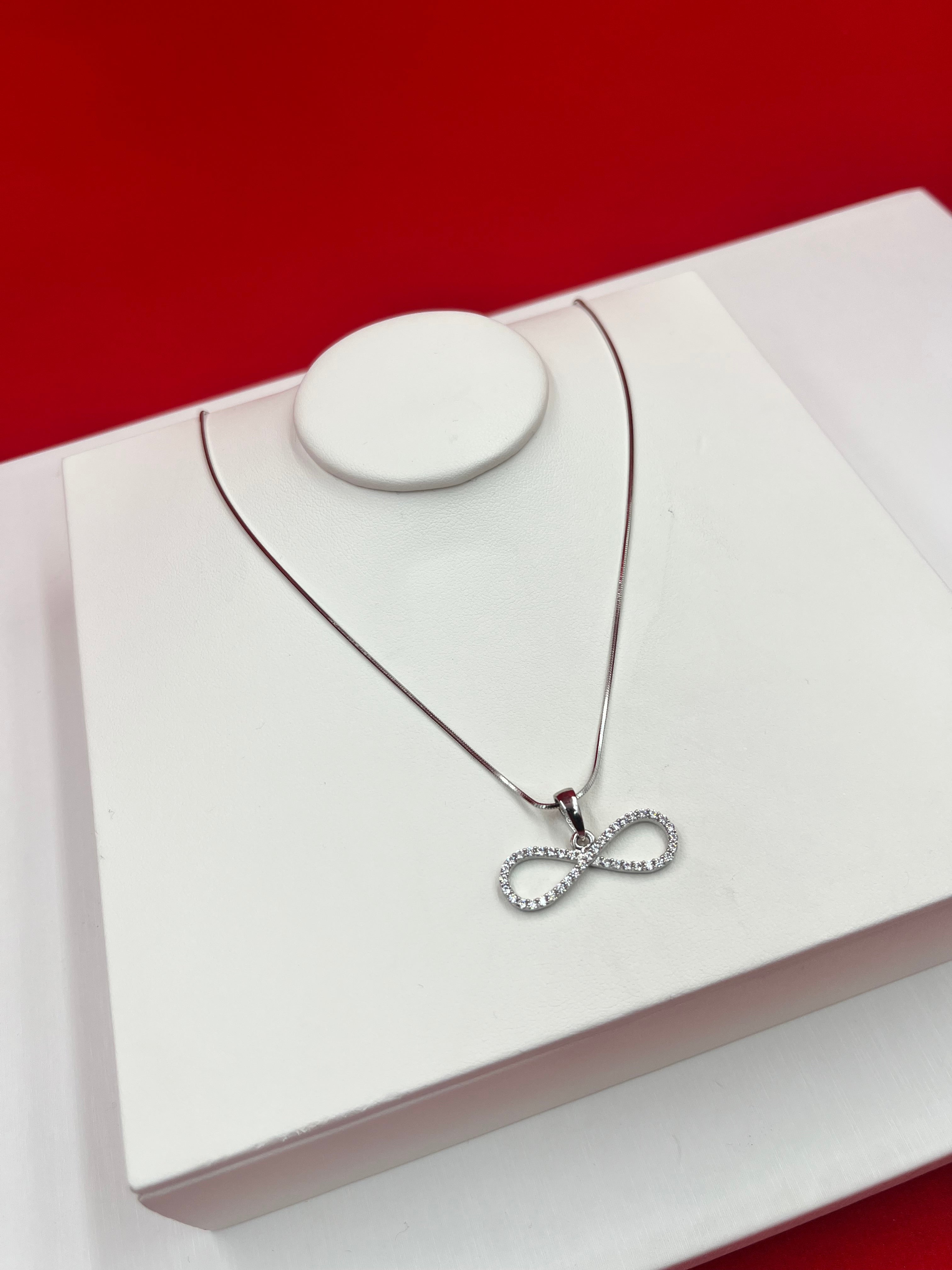 Forever Silver Pendant Necklace