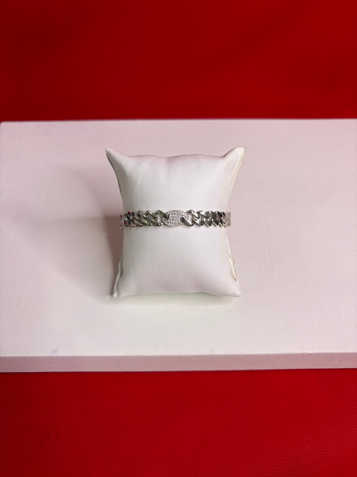 Men Silver Icedout Bracelet (MB85)