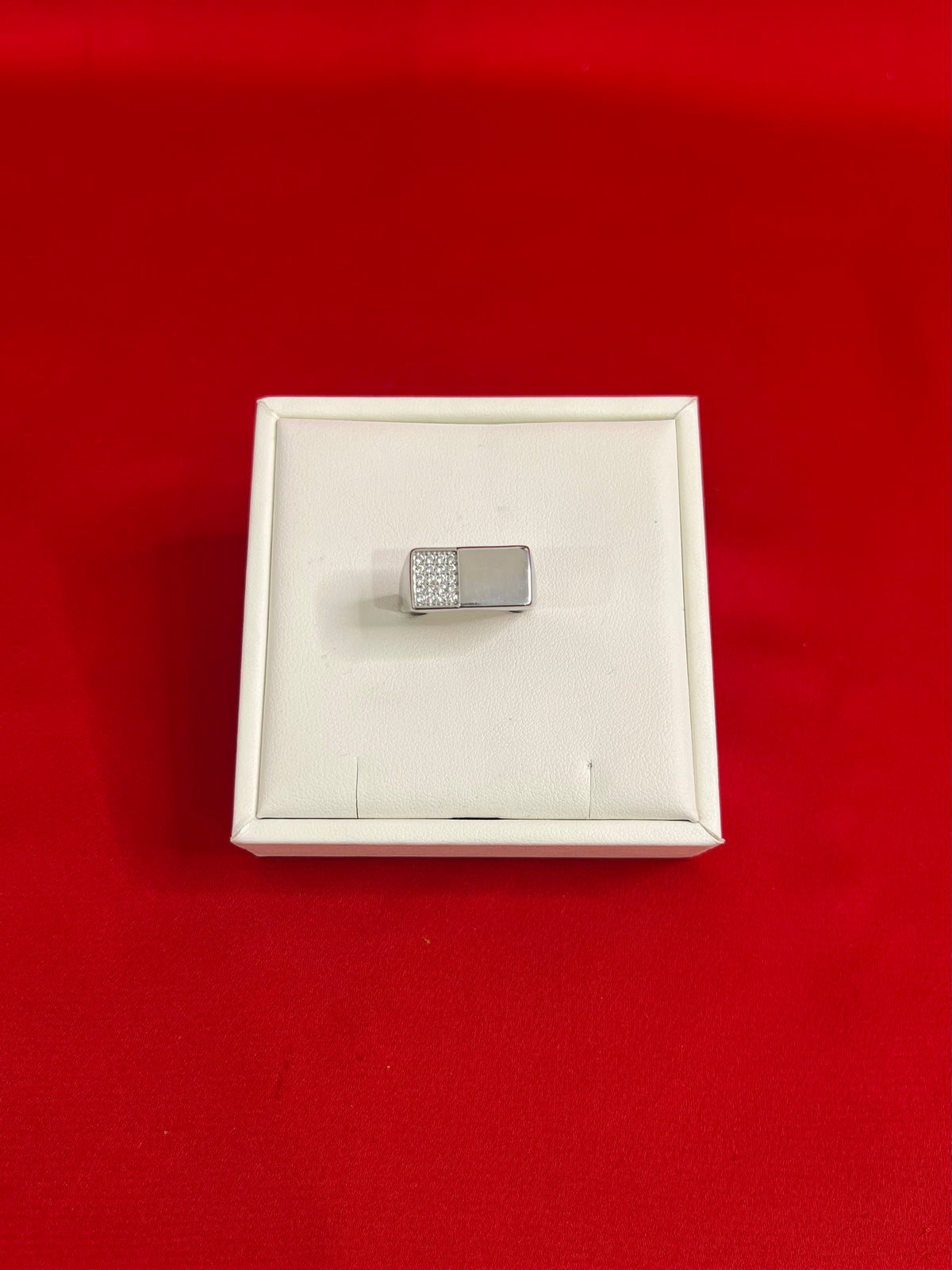 Men Silver Ring (Size 8.5) MR90