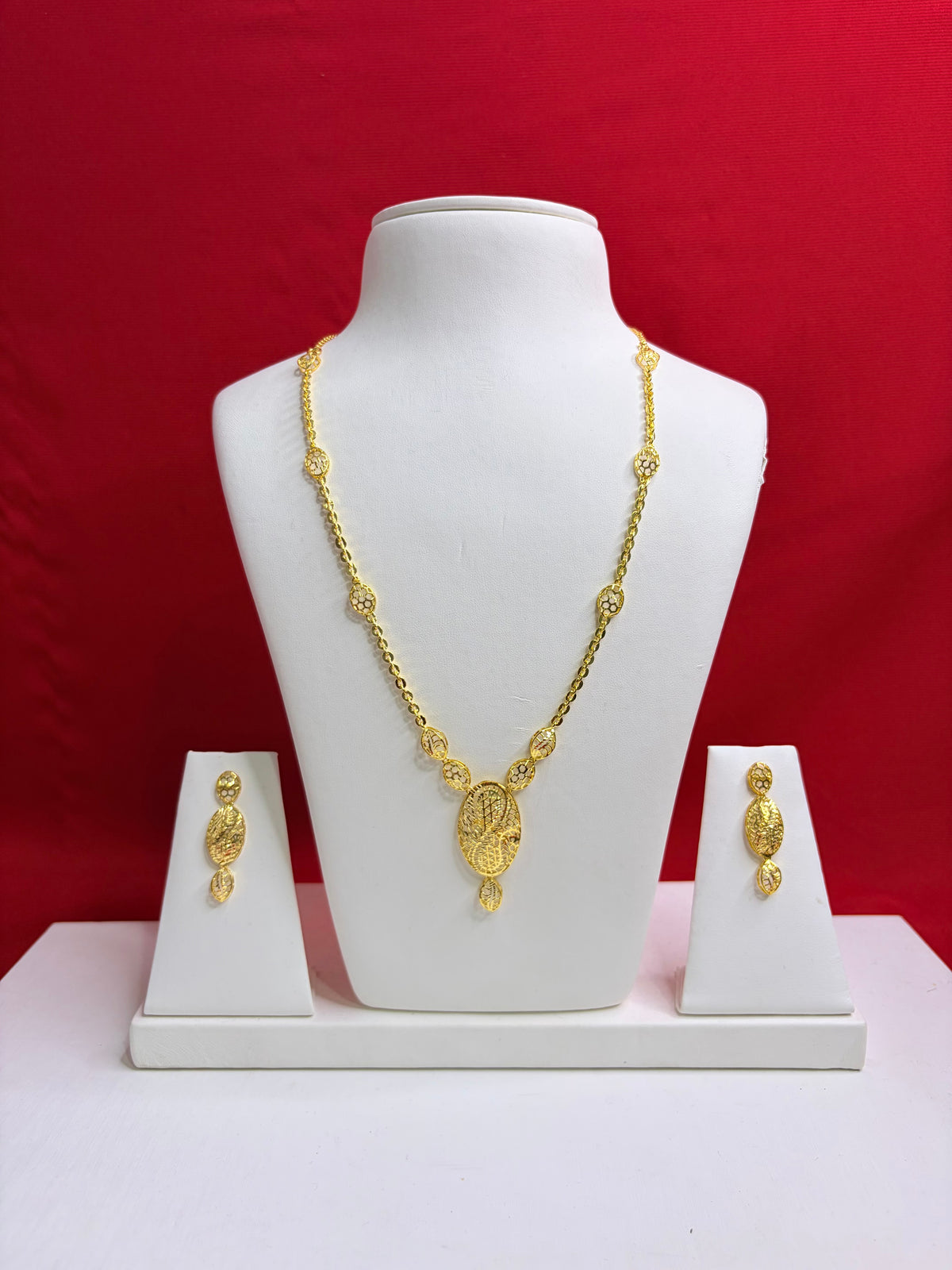 Pure Silver Gold Plated Necklace Set (GPS 1)
