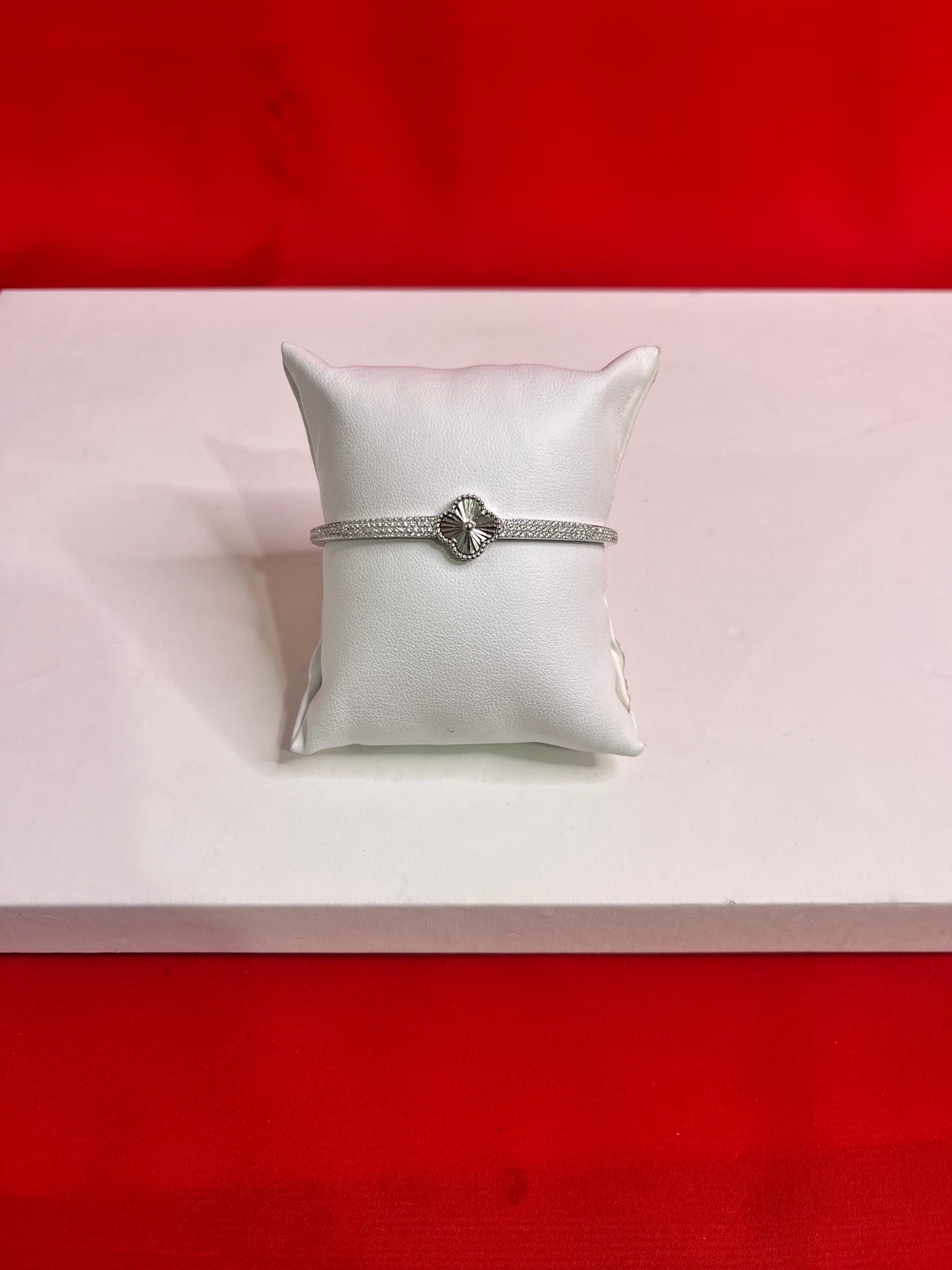 Fancy Clover Leaf Pure Silver Bangle Bracelet 2.4 (SB78)