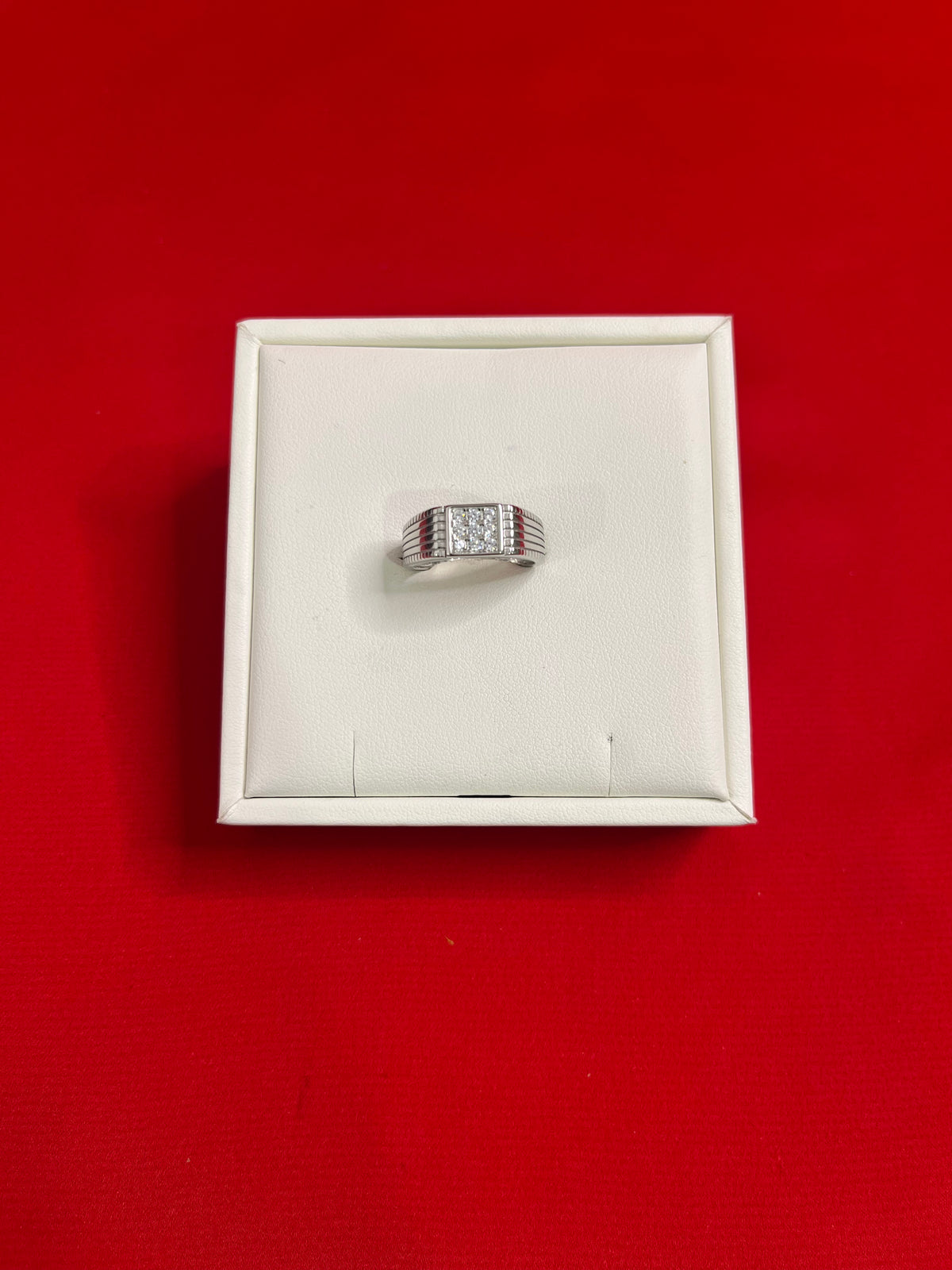 Men Silver Ring (Size 11) MR87