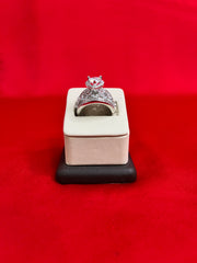 Pure Silver Women’s Ring Size 6