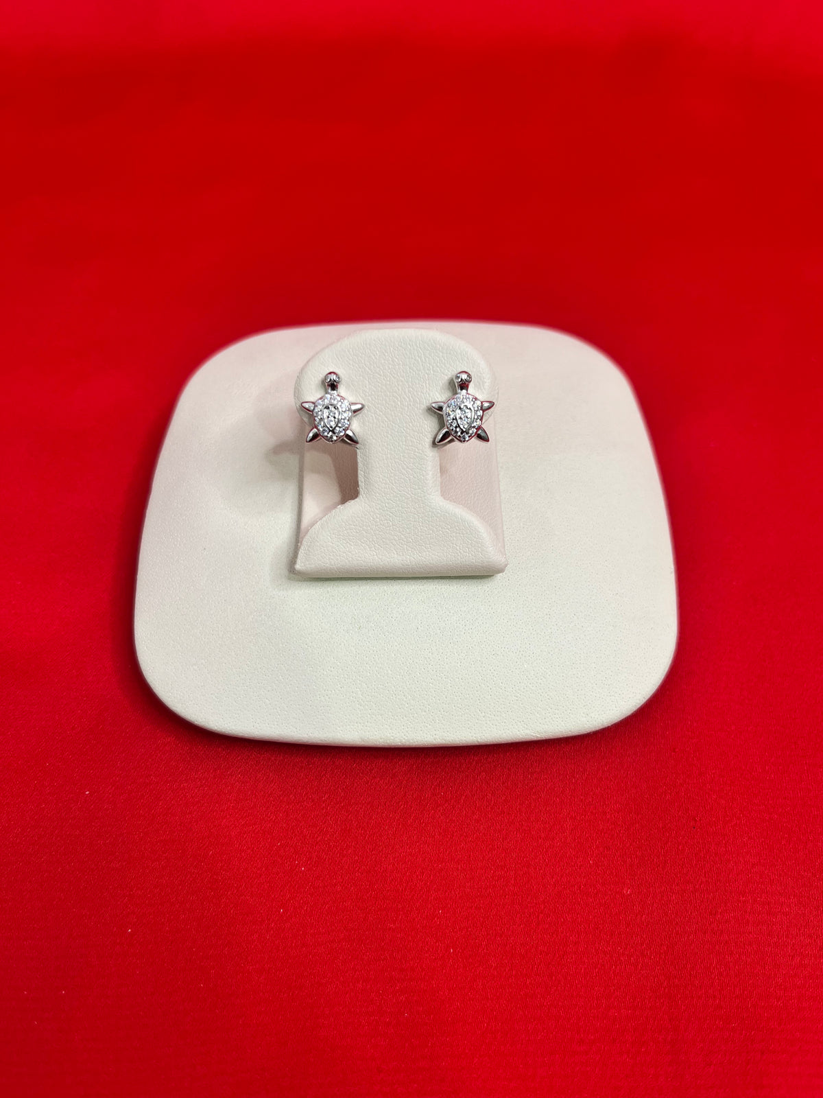 Pure Silver Stud Earrings (SE62)